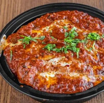 Deep dish specialty pizza in Edgemont, Calgary